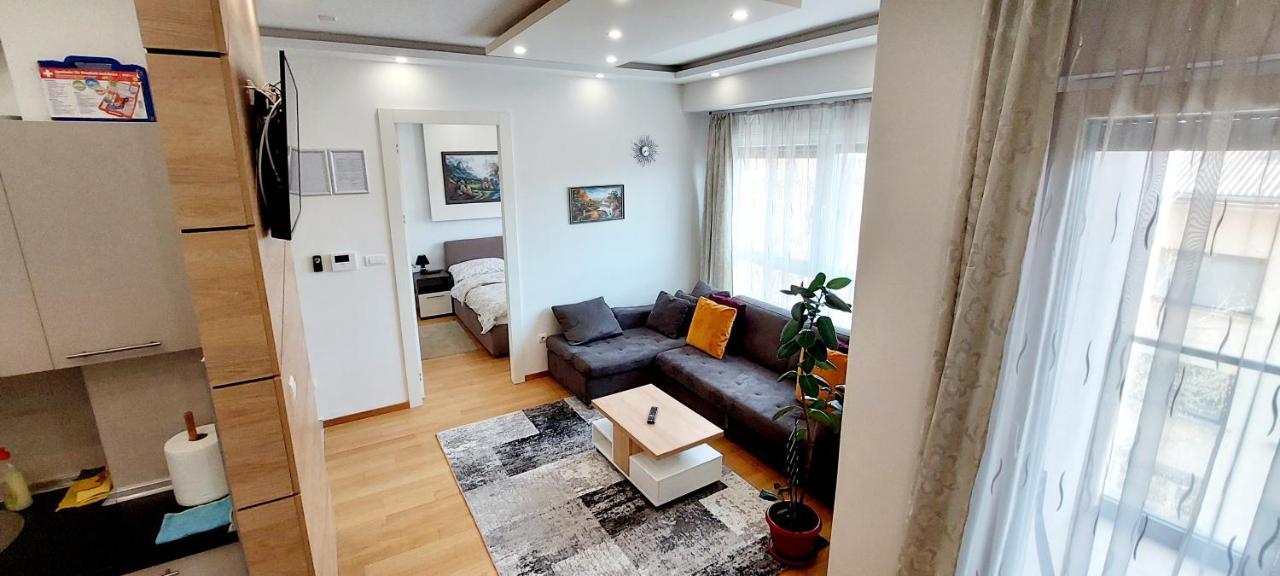 Extra Apartman City Centre Баня-Лука Экстерьер фото