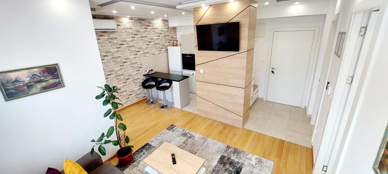 Extra Apartman City Centre Баня-Лука Экстерьер фото