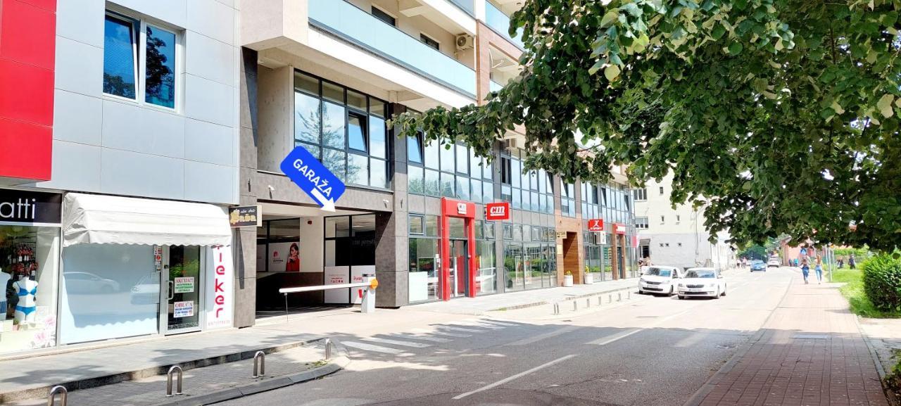 Extra Apartman City Centre Баня-Лука Экстерьер фото